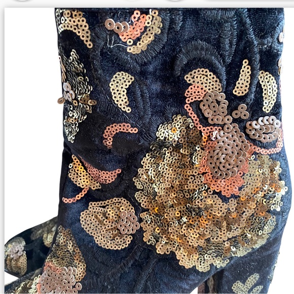 Aldo Velvet Sequin Black Ankle Boots Size 9 - Picture 3 of 11